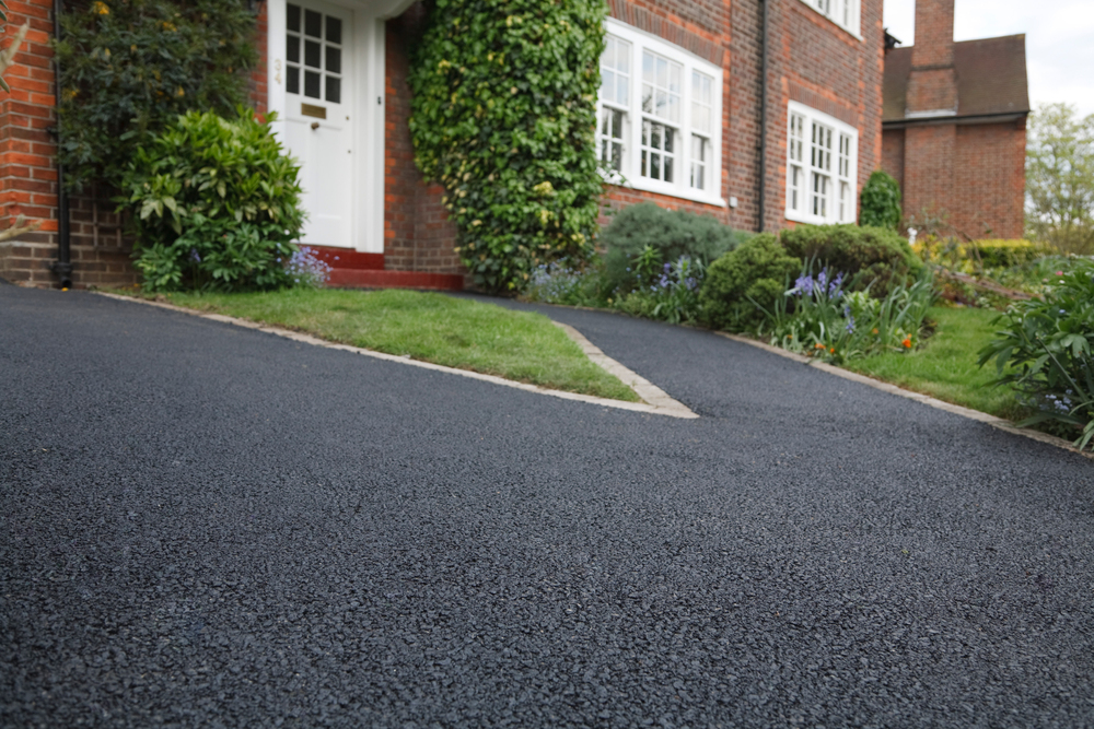 driveway sealing company in Montgomeryville, PA.